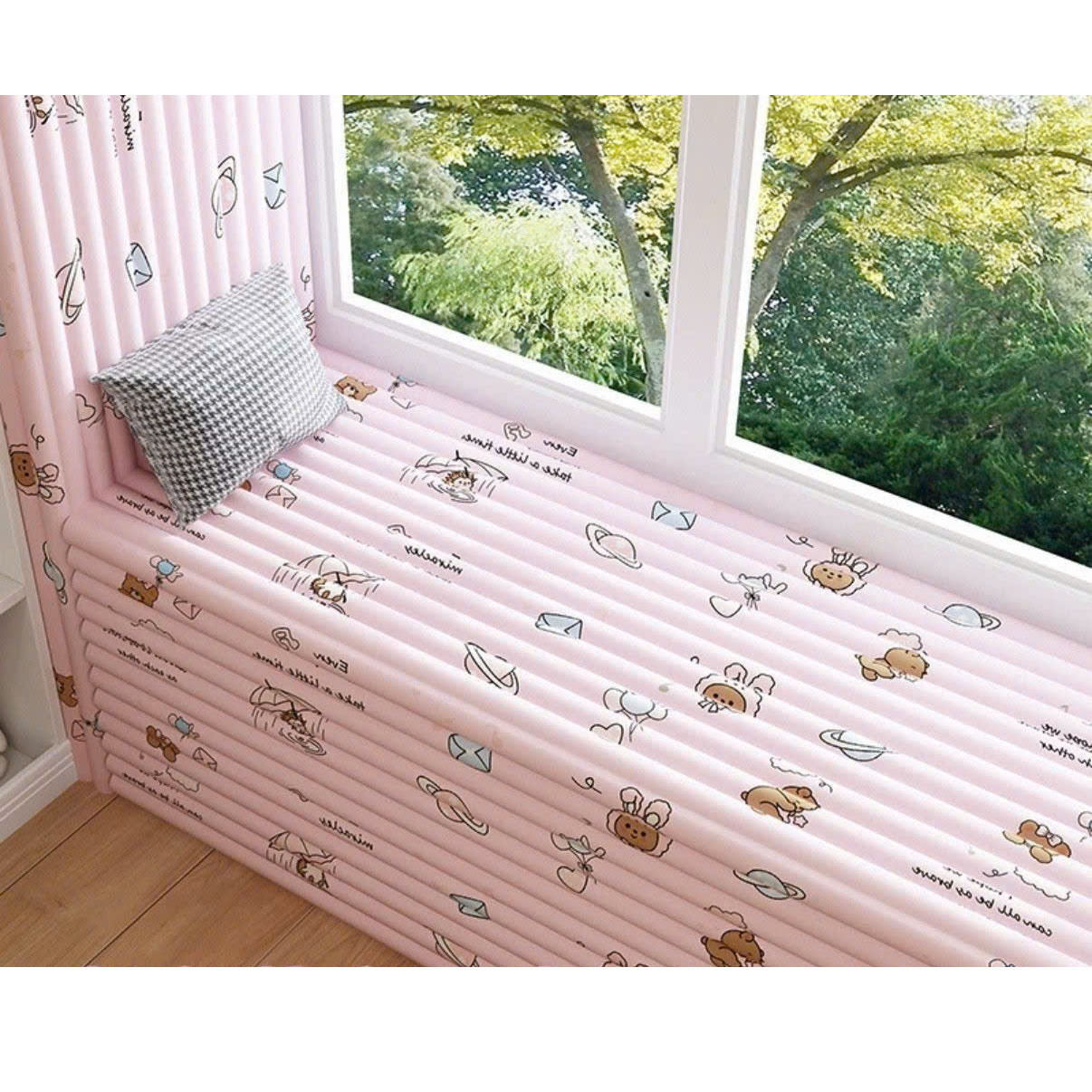 Cuộn Xốp Dán Tường Chống Va Đập Cho Bé Hình Hoạt Dễ Thương size 20x200 cm